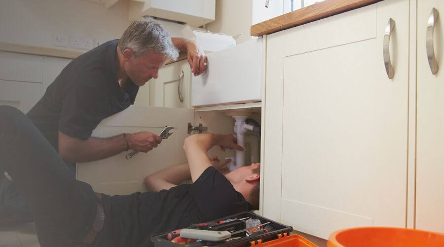 Professional burst pipe repair services in Thornton, TX